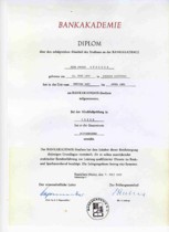 1969_BANK-ACADEMY-DIPLOMA_Jochen A. Hbener