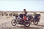crossing SAHARA East-West with BMW-offroad motorcycle 'R80GS Paris-Dakar', here: ALGERIA in summer 1985, close to Timimoun_first soft sand driving experience_Jochen A. Hübener