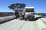  ... who is that in the middle of the KALAHRI ? ... a HANOMAG is coming towards us ... from 'merry Old Germany' ... my friend Rolf-Otto Backes makes small talk_1999_crossing KALAHARI in BOTSWANA South-North by MERCEDES-UNIMOG