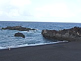 'Playa de los Cancajos' im Osten der isla bonita 'La Palma', zwischen Flughafen und der Hauptstadt 'Sta. Cruz de la Palma', bei Sonne stark frequentiert, da hier das einzige Urlaubszentrum der Insel, daher viele Serviceeinrichtungen