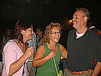 auf der 'Fiesta del Diablo' in Tijarafe, 2007_hier (rechts im Bild) : Conchita+Jochen  
