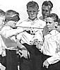 Jochen (right) together with other singers of the (Gelsenkirchen-Buer-) 'ERLER KINDERCHOR'_1957_Jochen A. Hübener