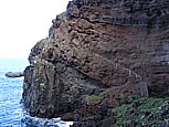 steil abschüssiger Weg zur 'Playa Nogales', nordöstlich von 'Puntallana' im Osten der isla bonita 'La Palma'